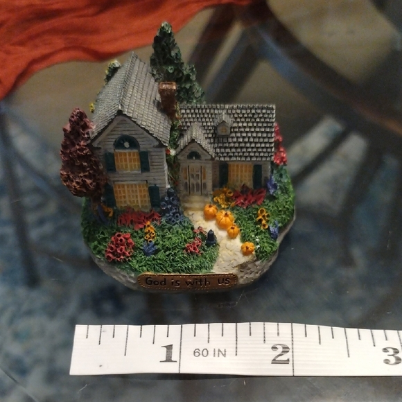 Vintage Miniature Home Collectable - Picture 10 of 12